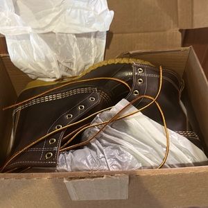 LL Bean Womens Duck Boots